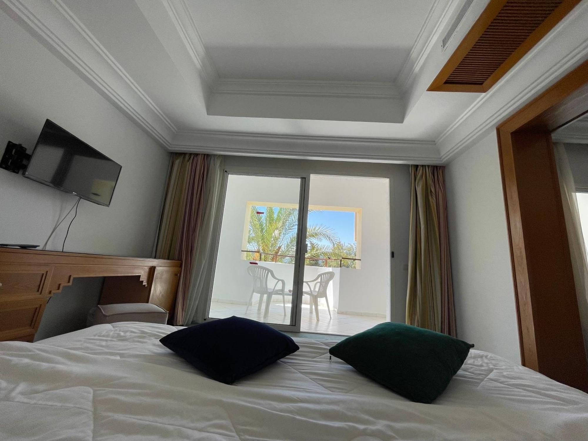 Marina Palace Yasmine Buitenkant foto