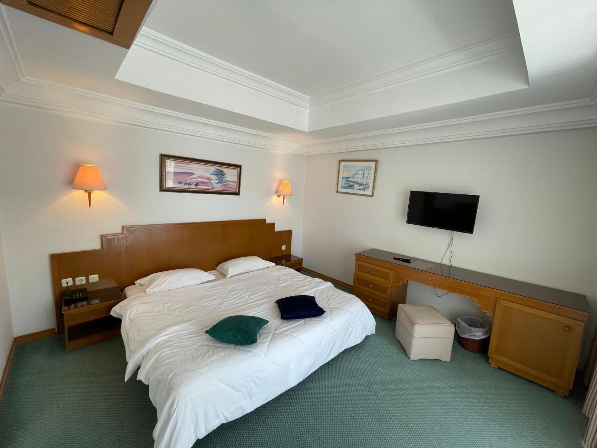 Marina Palace Yasmine Buitenkant foto