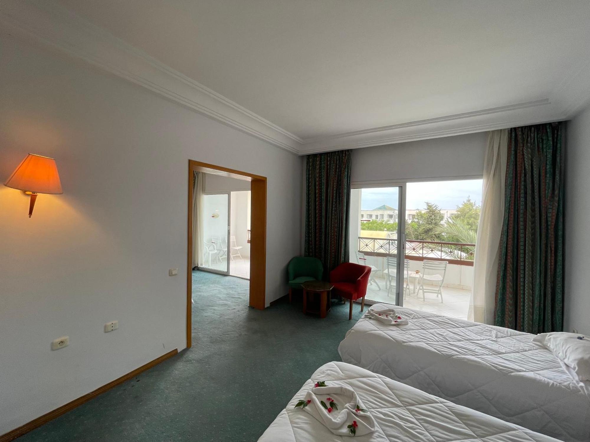 Marina Palace Yasmine Kamer foto